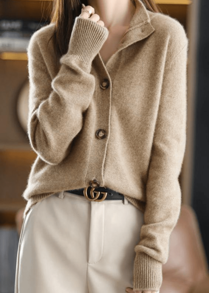 INGRID - GEBREID VEST MET ELEGANTE KNOPEN