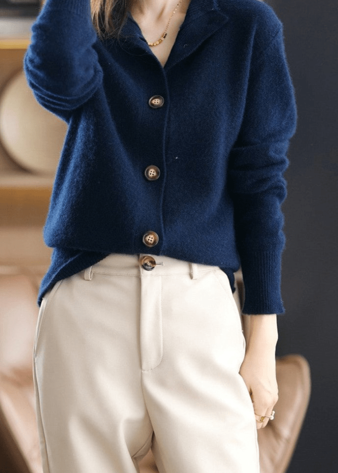 INGRID - GEBREID VEST MET ELEGANTE KNOPEN