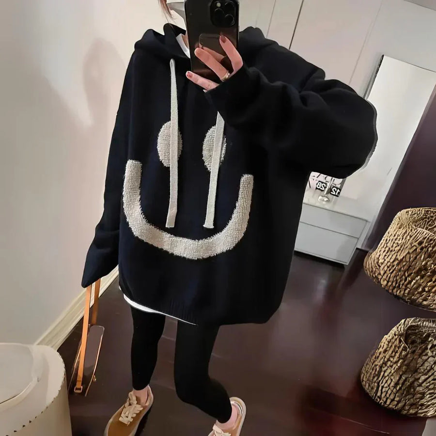GERTRUD - OVERSIZED HOODIE MET SMILEY