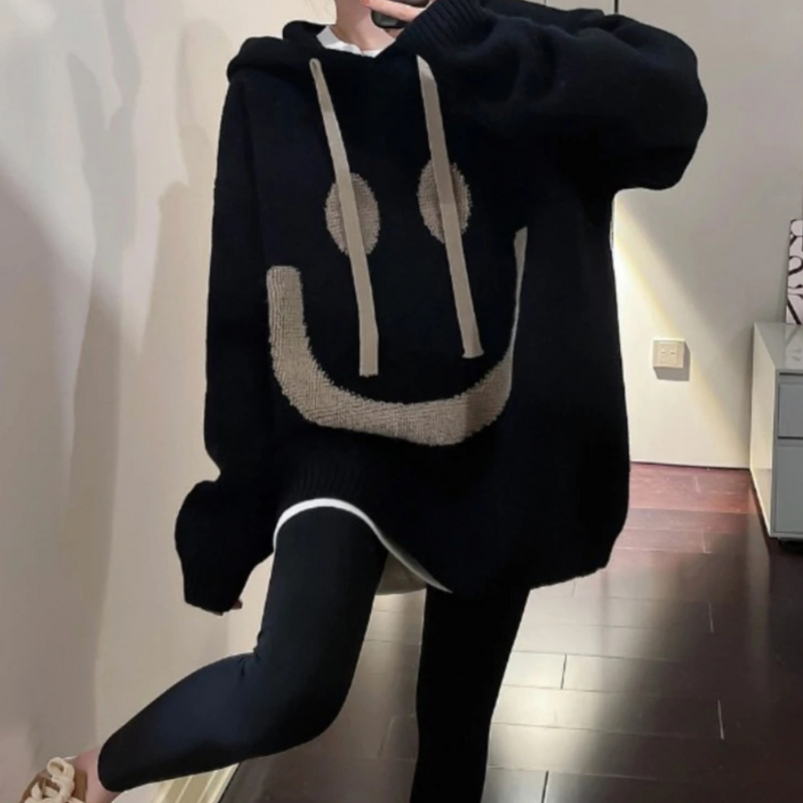 GERTRUD - OVERSIZED HOODIE MET SMILEY