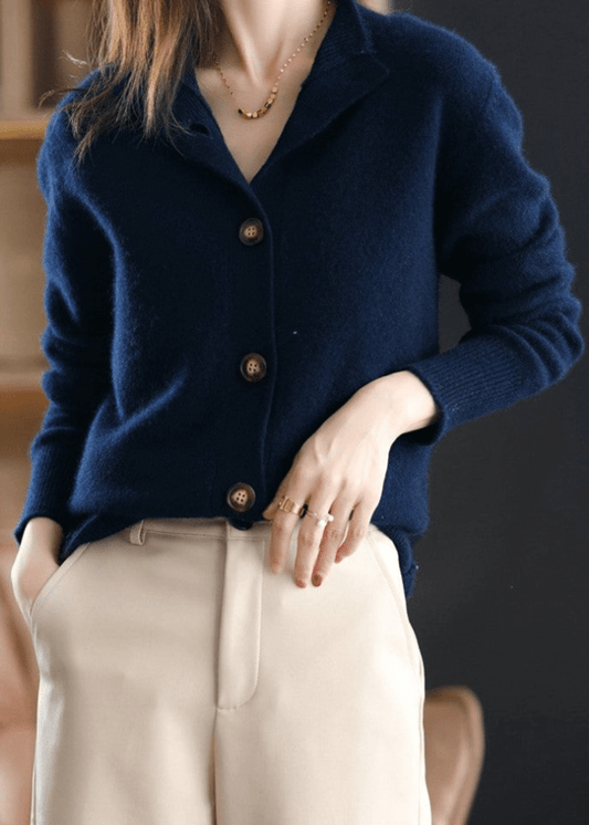 INGRID - GEBREID VEST MET ELEGANTE KNOPEN