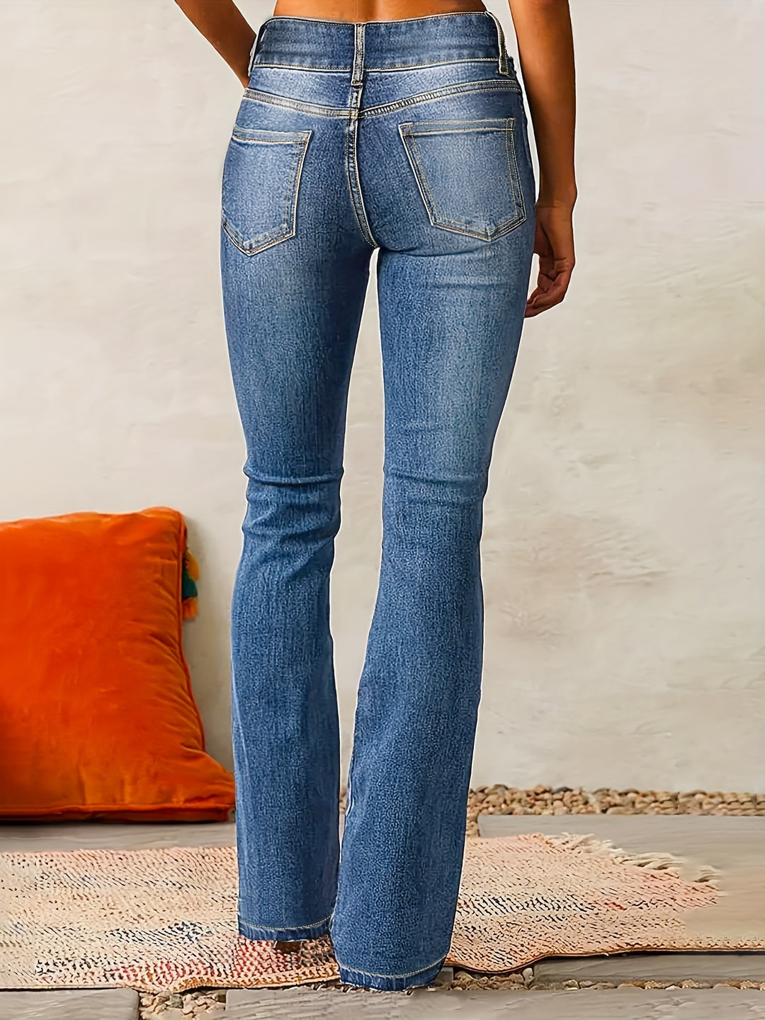 MELANIE - UITLOPENDE JEANS MET HOGE TAILLE