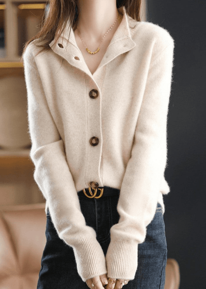 INGRID - GEBREID VEST MET ELEGANTE KNOPEN