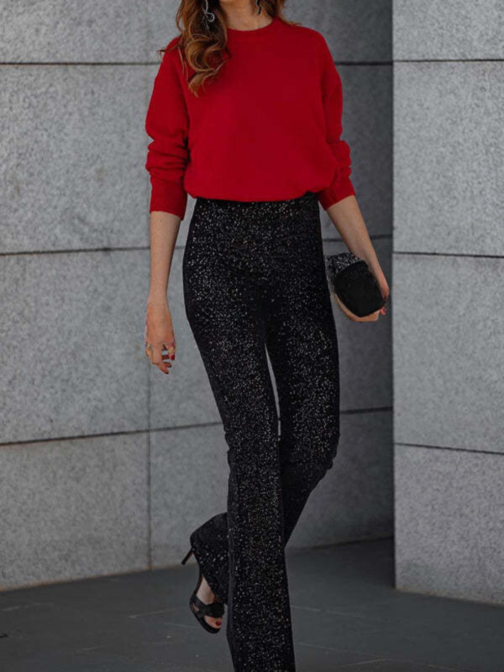 PEGGY - UITLOPENDE BROEK MET PAILLETTEN