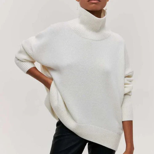 MONIKA - OVERSIZED TRUI MET HOOGE KRAG