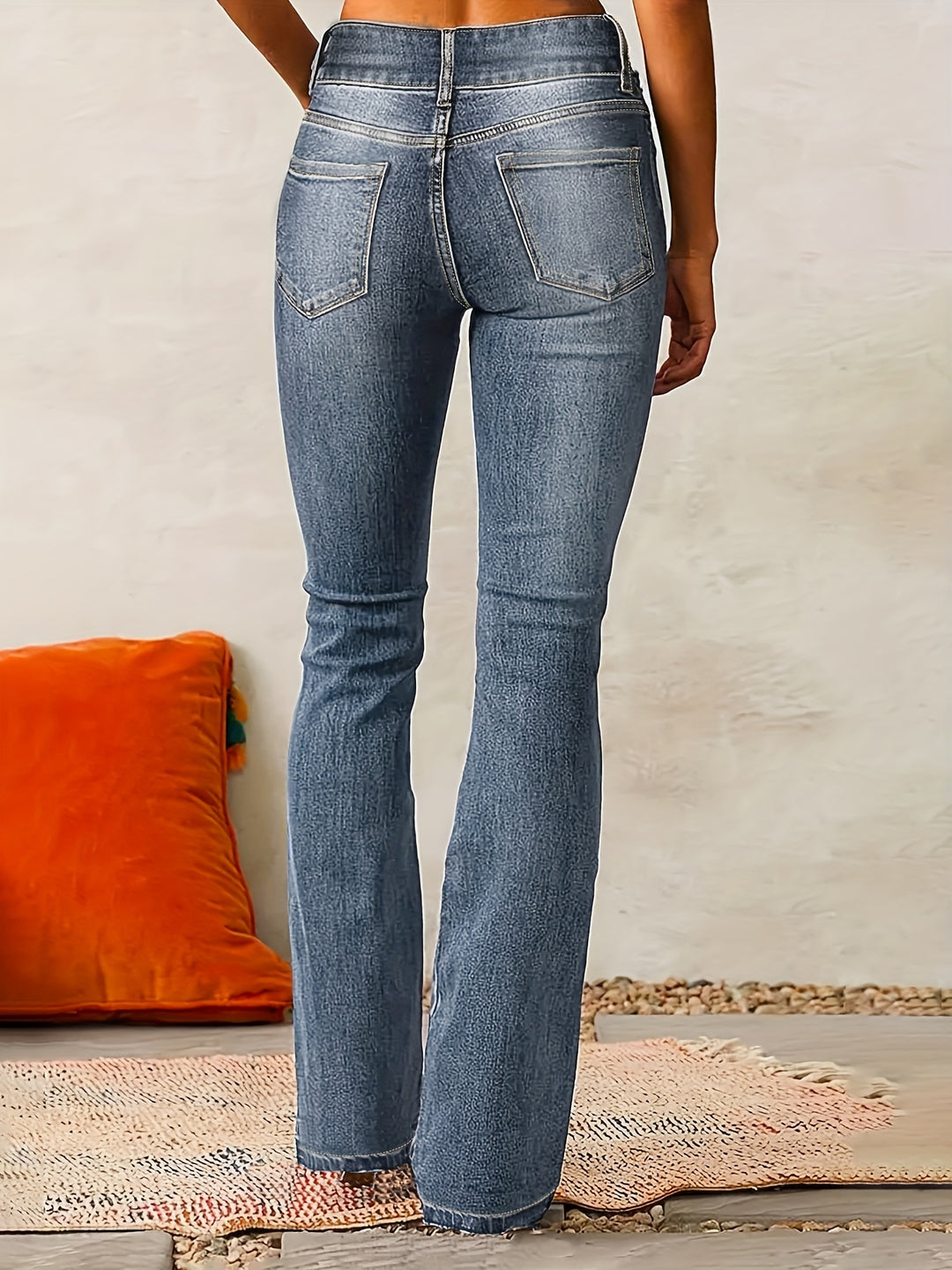 MELANIE - UITLOPENDE JEANS MET HOGE TAILLE
